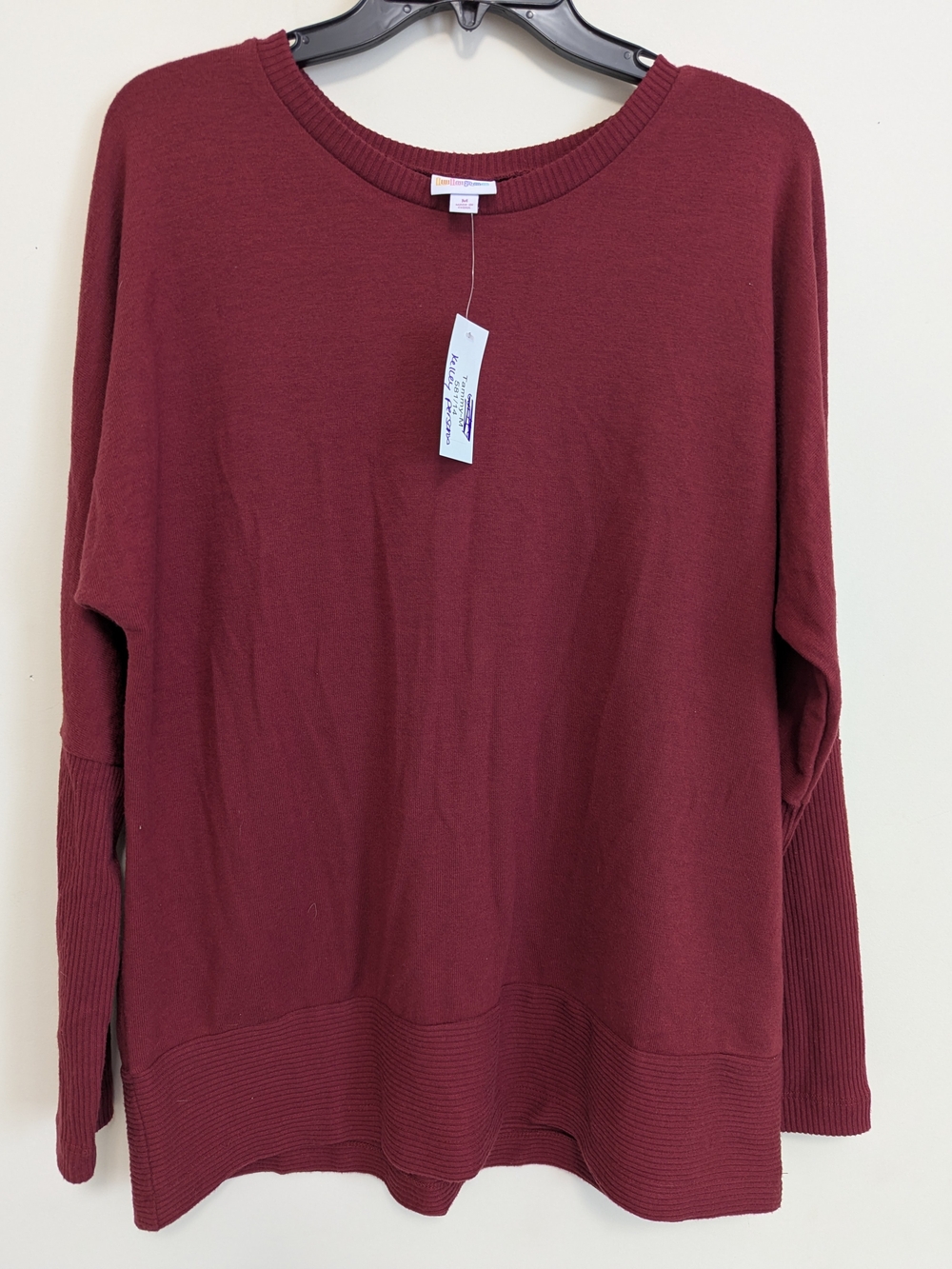 LuLaRoe Tammy Scoop-Neck Sweater in Wine Red